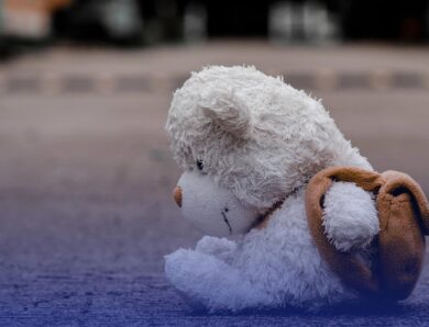 На Дніпропетровщині батьки-вихователі били та морили голодом дітей