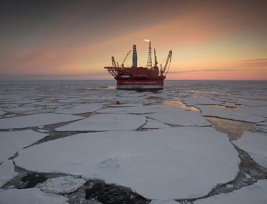 Нафтові компанії Росії змушені скорочувати обсяги буріння – ЗМІ