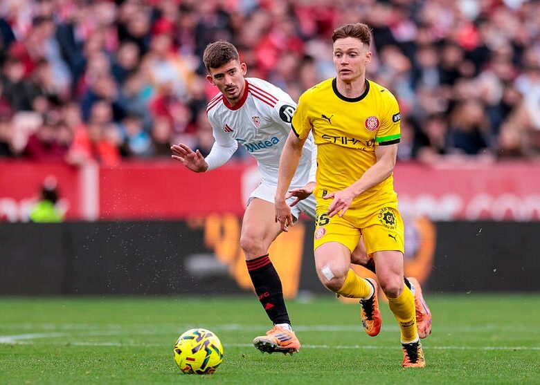 Названо оцінки українців у матчі з Севільєю