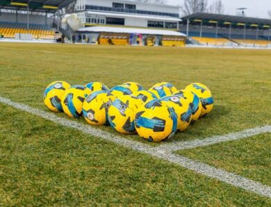 Оболонь вимагає розслідування через зірваний матч УПЛ