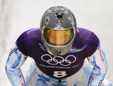 Олімпіада: українцю заборонили вдягати шолом із фото загиблих атлетів