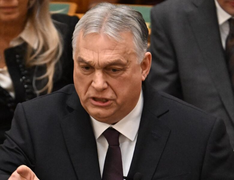 Орбан анонсував розгортання військових через “українську загрозу”