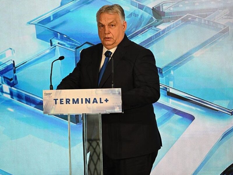 Орбан лякає угорців “вторгненням армії України”