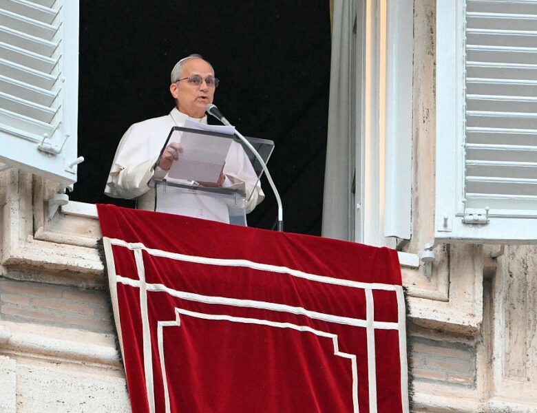 Папа Римський передав українцям “зимову” допомогу