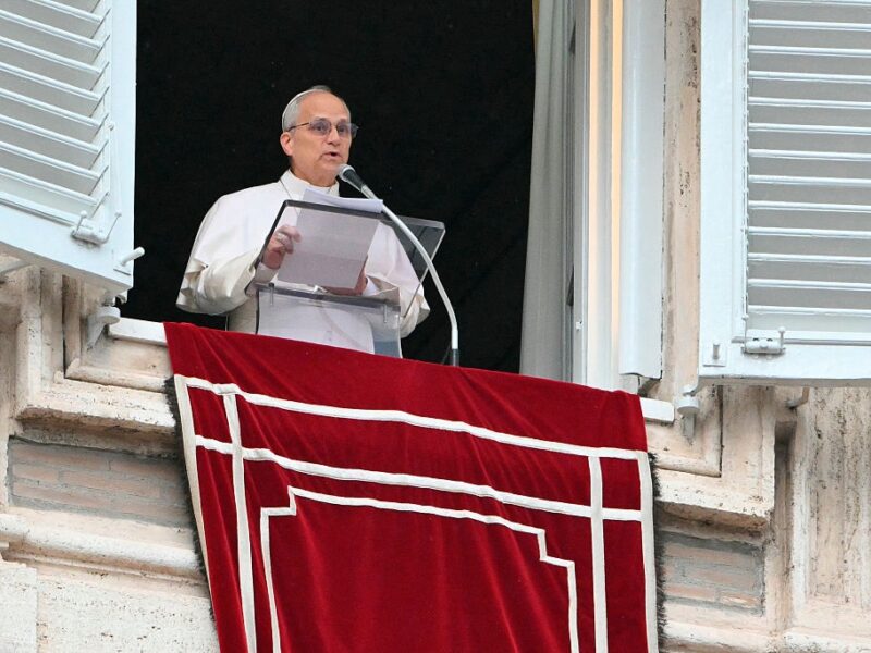 Папа Римський передав українцям “зимову” допомогу