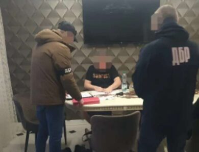 Переплата в 5 мільйонів на електриці для військових ДБР повідомило про підозру ексчиновнику у Вінниці
