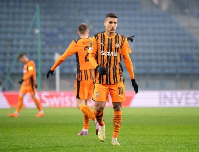 Півзахисник Шахтаря: Дуже нелегко грати під час війни