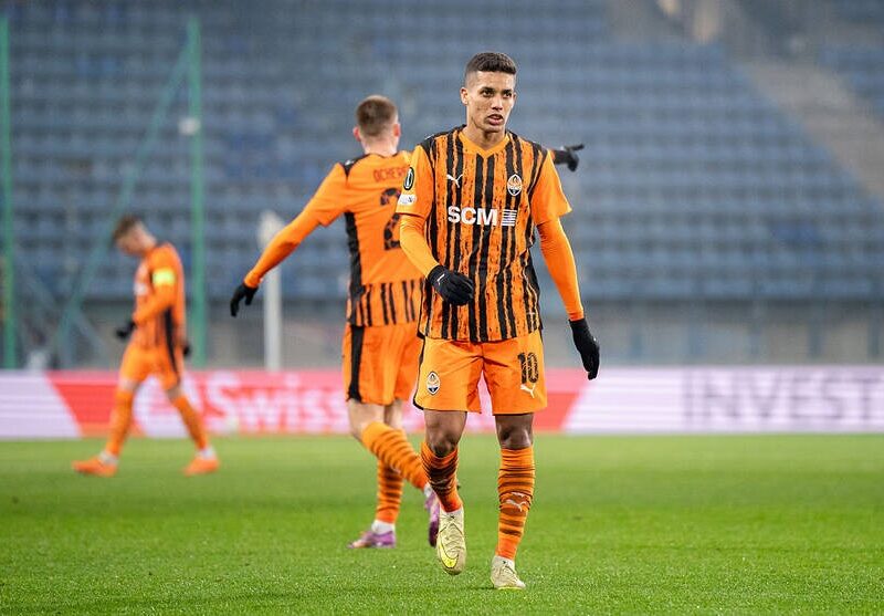 Півзахисник Шахтаря: Дуже нелегко грати під час війни