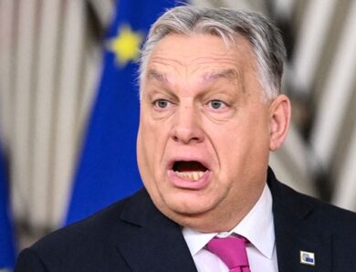 Посіпакам РФ – труба: зупинка Дружби впливає на вибори в Угорщині