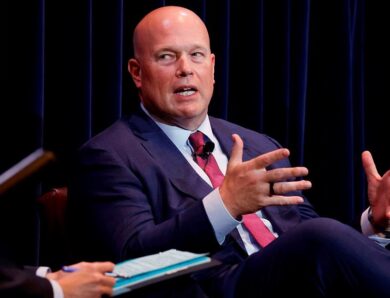 Посол США при НАТО назвав лідерів закупівлі зброї для України