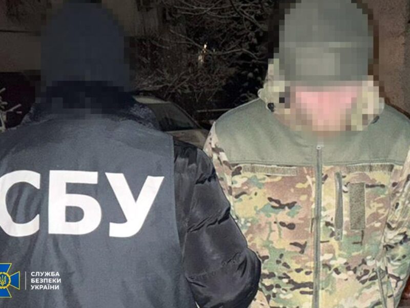 Правоохоронці затримали організаторів чотирьох ухилянтських схем