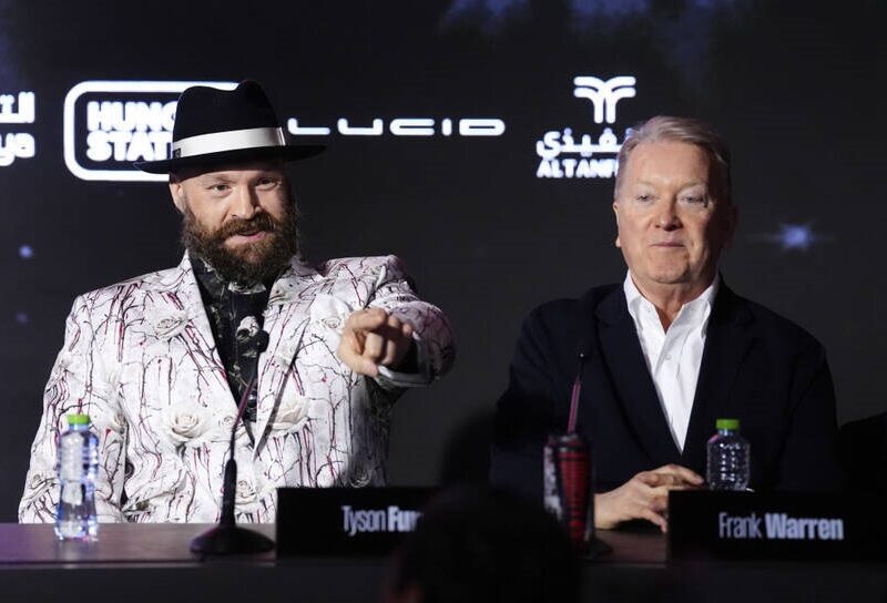 Представник Ф&rsquo;юрі оцінив шанси на поєдинки з Джошуа та Усиком