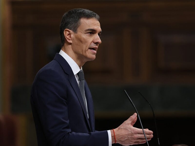 Прем&rsquo;єр Іспанії спростуував чутки про смертельну хворобу