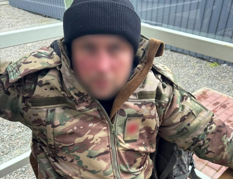 Продавав документи “агента СБУ” за $10 тисяч: в Одесі викрили шахрая