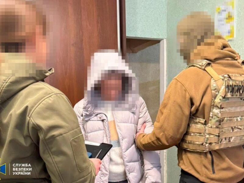 Продавець магазину в Сумах коригувала удари Росії