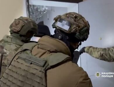Нацполіція затримала членів наркоугруповання та вилучила наркотиків на 5 млн грн