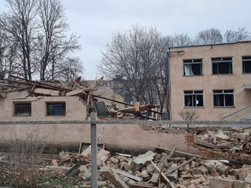 РФ вдарила по Одещині: пошкоджено портові резервуари, є поранені