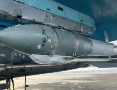 Росія представила модернізовану плануючу бомбу УМПБ-5