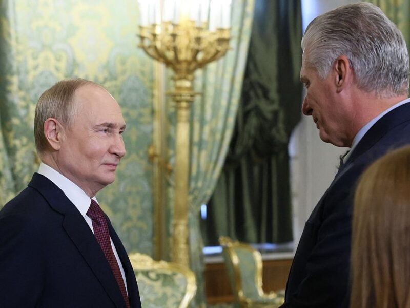 Росія продовжить постачати нафту на Кубу