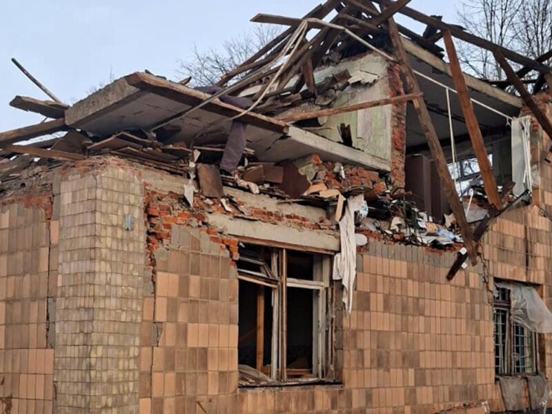 Росіяни атакували аграрне підприємство на Сумщині: є загиблі