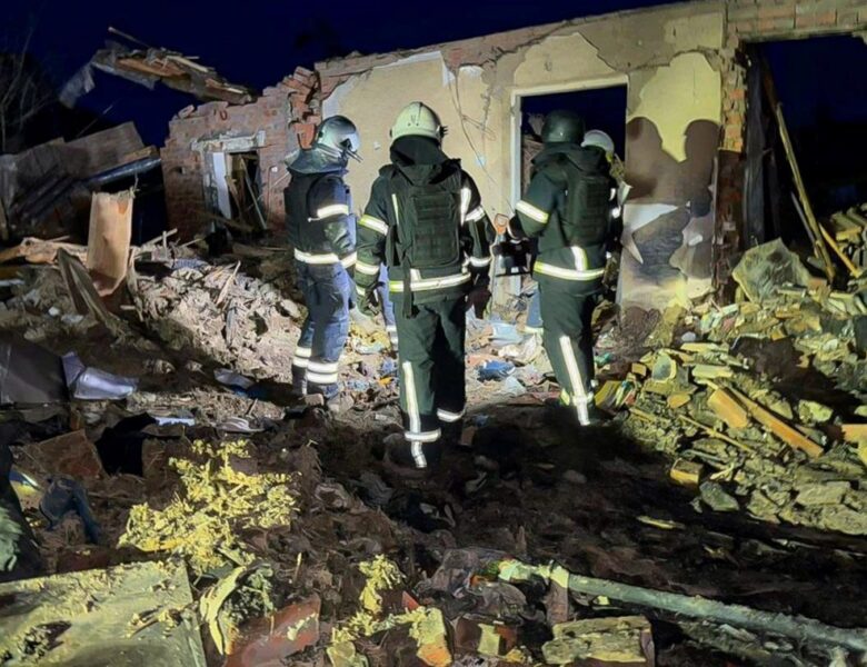 Росіяни вбили на Харківщині жінку та дитину