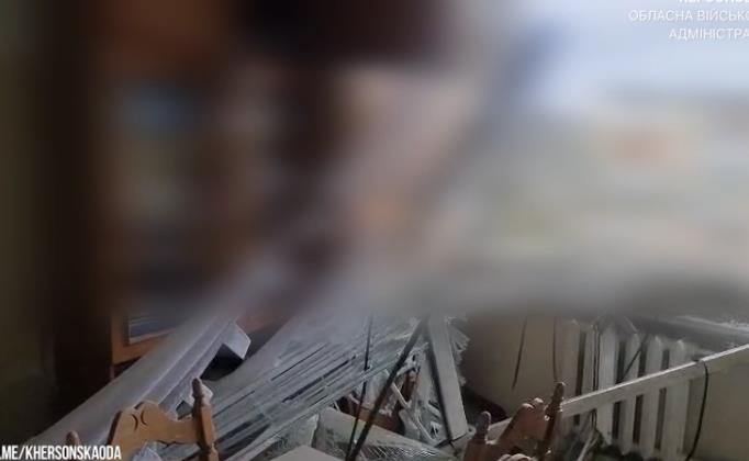 Росіяни вдарили по лікарні у Херсоні