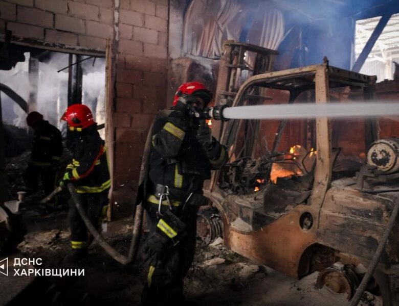 Росіяни вдарили по підприємству на Харківщині: є жертва та постраждалі
