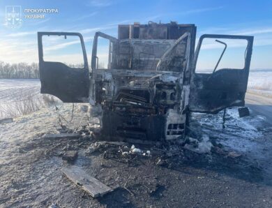 Російський дрон вдарив по сміттєвозу на Сумщині
