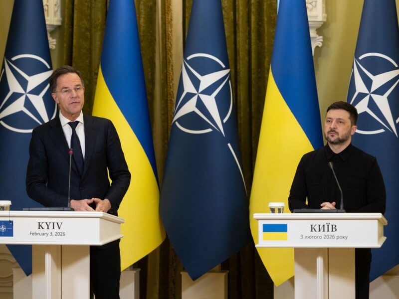 Рютте гарантував $15 млрд на зброю для України