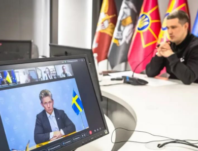 Швеція готує один із найбільших збройових пакетів Україні