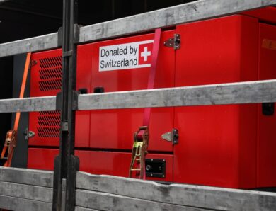 Швейцарія відправила Україні партію енергообладнання