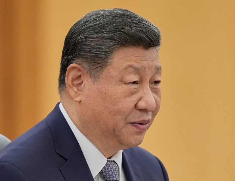 Сі закликав зробити юань світовою резервною валютою