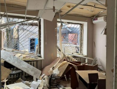 Слов’янськ зазнав авіудару, вбито жінку з дитиною