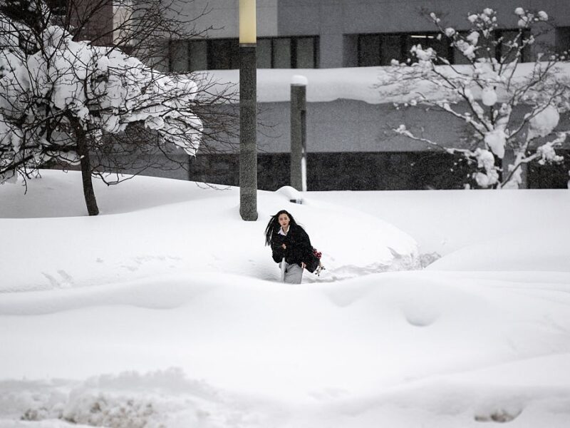 Снігопади в Японії забрали життя майже 50 людей