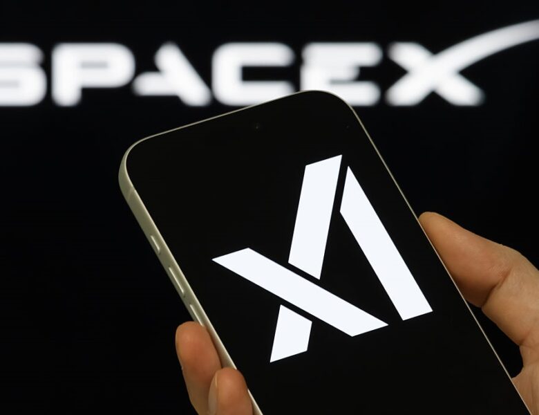SpaceX поглинула xAI у найбільшій в історії угоді зі злиття