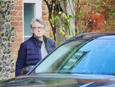 Справа Епштейна: в Британії затримали екс-посла в США