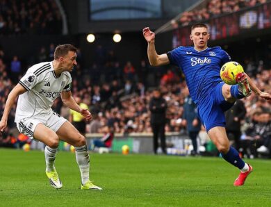 Стала відома оцінка Миколенка за матч з Фулхемом