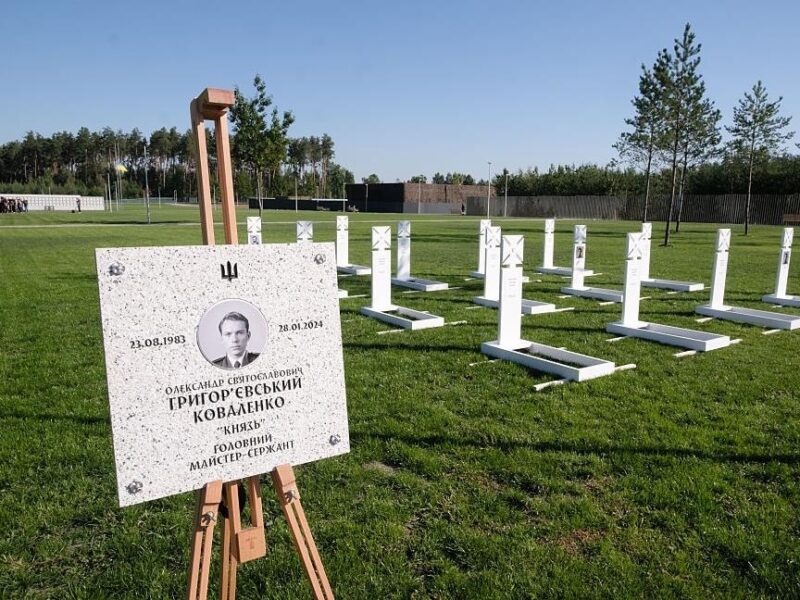 Стало відомо, скільки поховань відбулось на НВМК за пів року