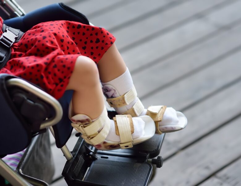 Стартувала програма видачі портативних станцій дітям з інвалідністю