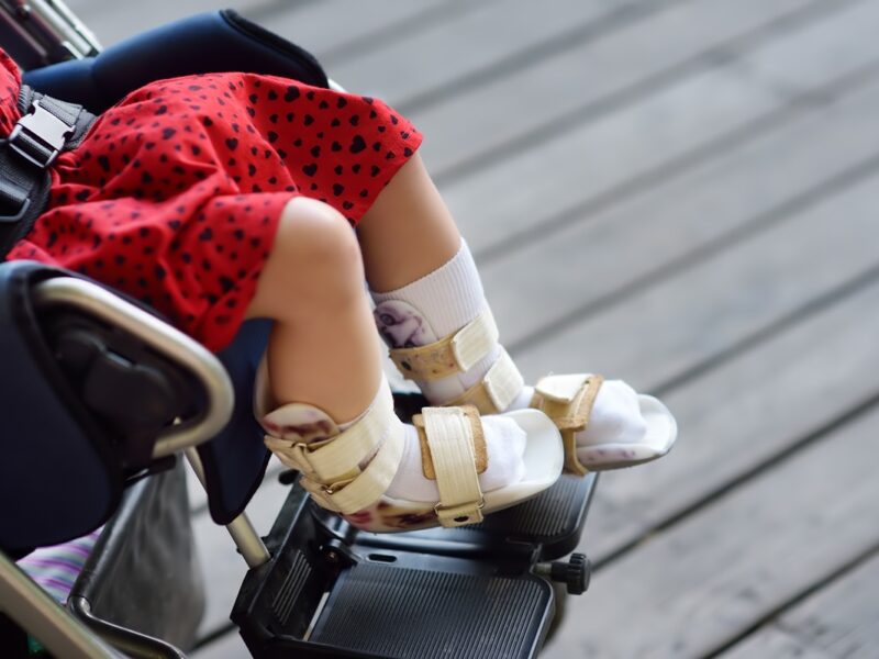 Стартувала програма видачі портативних станцій дітям з інвалідністю