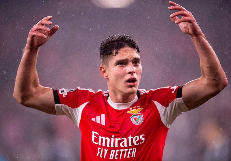 Судаков відмовився від участі в матчі Бенфіки через біль у спині