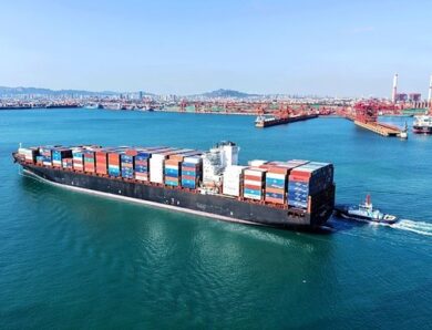 Товарообіг України у січні досяг $9,9 млрд