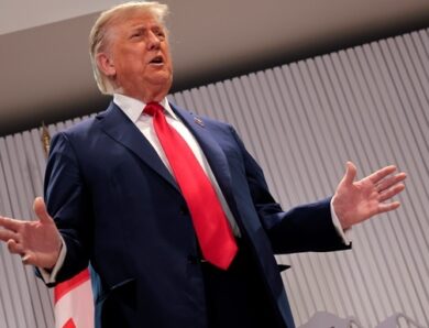 Трамп дозволив мита для країн, що торгують з Іраном