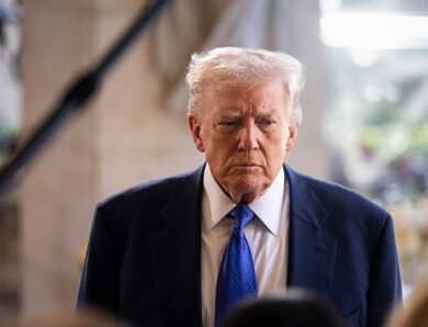 Трамп знову задіяв свій метод тиску на Київ – ЗМІ