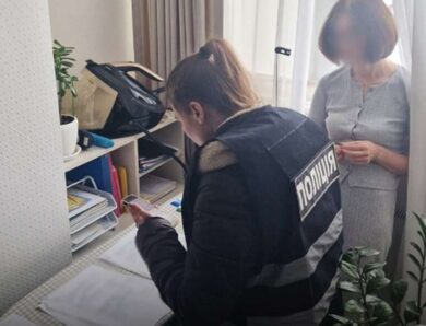 У чернігівському виші викрили схему продажу відстрочок серед підозрюваних — завідувачі кафедр