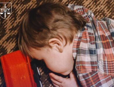 У Києві 4-річний хлопчик отруївся пігулкою, поки мати вживала наркотики