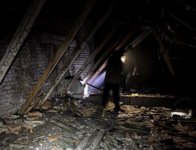 У Новгород-Сіверському росіяни знищили будівлю РДА