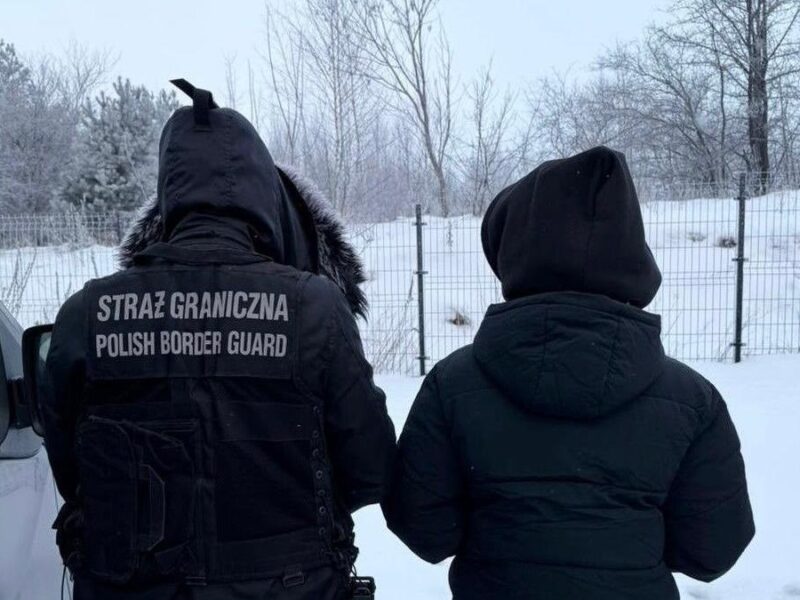 У Польщі затримали підозрюваних у “повітряній” контрабанді з Білорусі