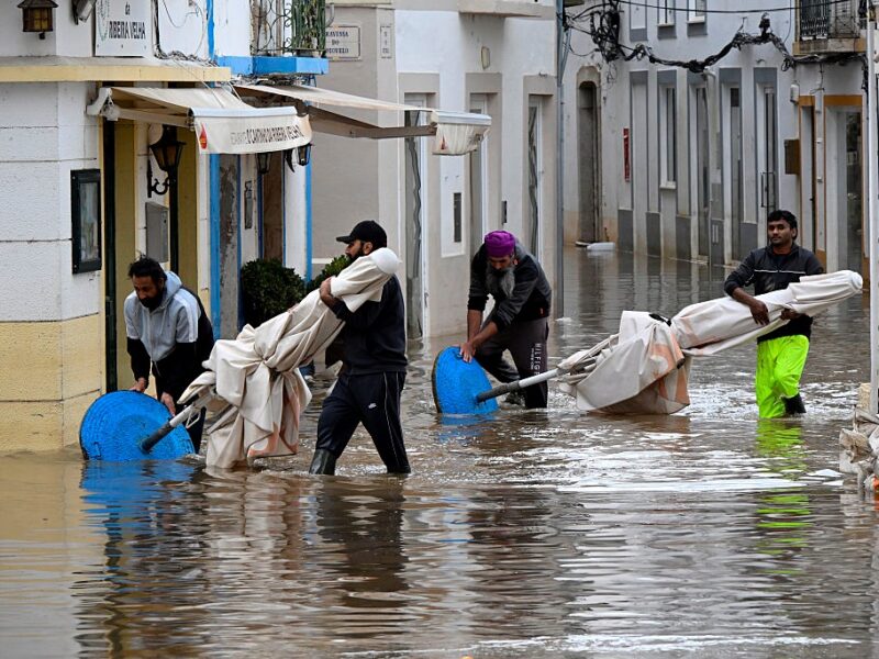 У Португалії через повені обвалилася частина ключової автомагістралі