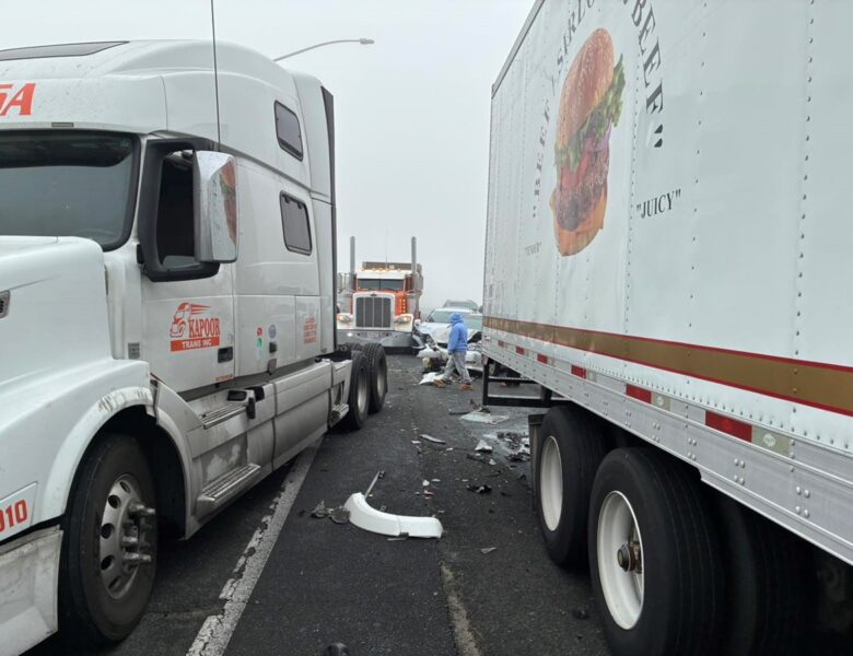 У США через густий туман зіткнулися майже 60 авто